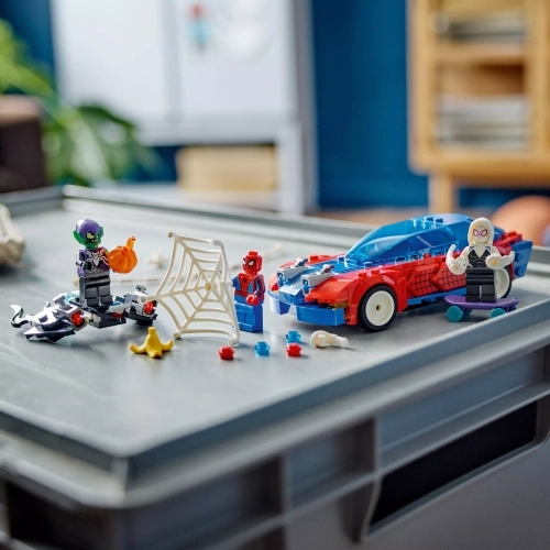 7c9cd-lego-super-heroes-marv.webp