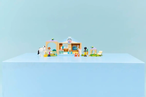 13ffe9-lego-friends-lecznica.webp