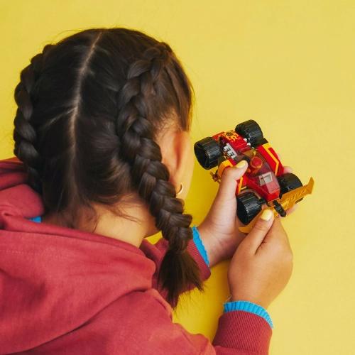 7b5c7-lego-ninjago-71780-sam.webp