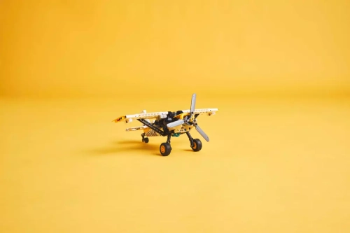 2a489-lego-technic-samolot-t.webp