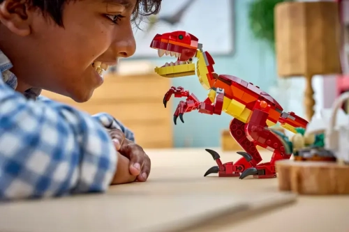 2a67b-lego-creator-3-w-1-gro.webp
