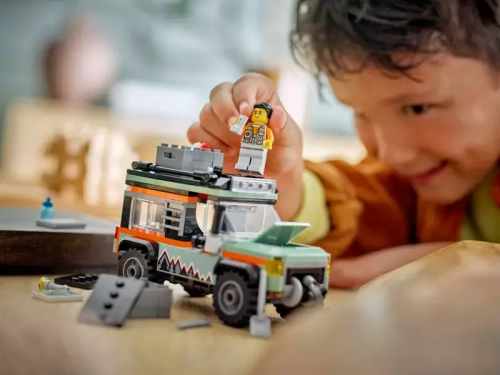 f0e86-lego-city-gorska-teren.webp