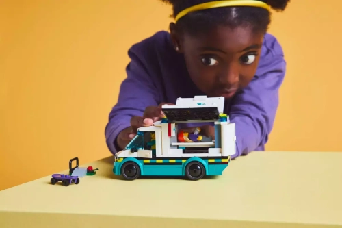 e1052-lego-city-karetka-pogo.webp