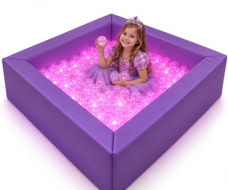 basen z piłeczkami podświetlany 150x150x60 ksieżniczka.png