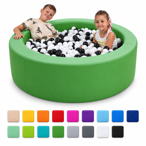 basen z piłeczkami.png
